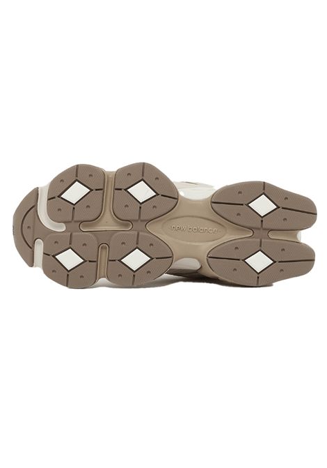 Scarpe New Balance 9060 Beige Argento Metallizzato Unisex NEW BALANCE | Sneakers | U9060-ERM